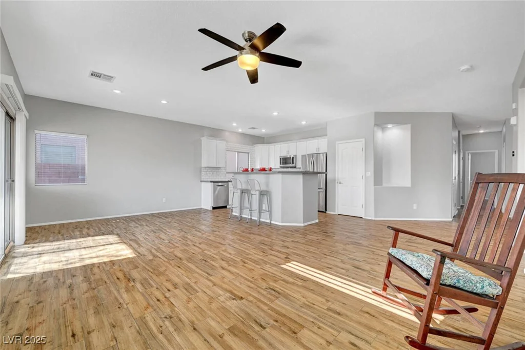 5919 Pavilion Lakes, Las Vegas, NV 89122