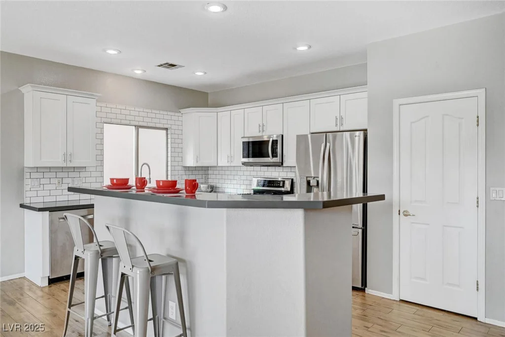 5919 Pavilion Lakes, Las Vegas, NV 89122