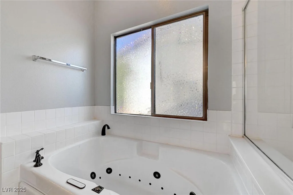5919 Pavilion Lakes, Las Vegas, NV 89122