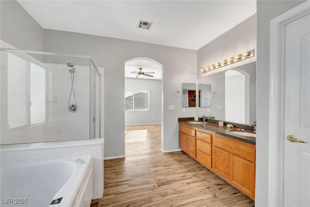 5919 Pavilion Lakes, Las Vegas, NV 89122