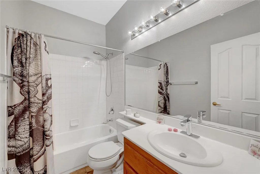 5919 Pavilion Lakes, Las Vegas, NV 89122