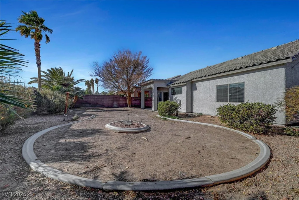 5919 Pavilion Lakes, Las Vegas, NV 89122