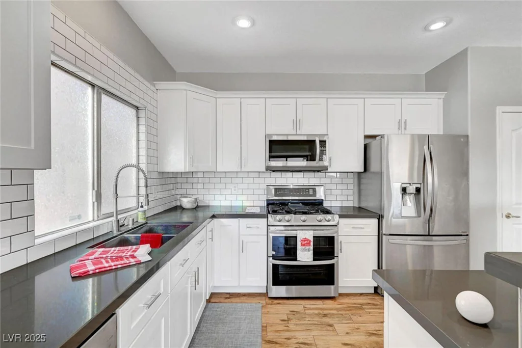 5919 Pavilion Lakes, Las Vegas, NV 89122