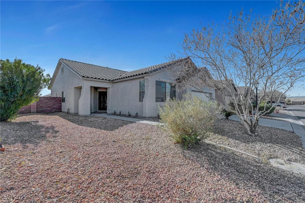 5919 Pavilion Lakes, Las Vegas, NV 89122