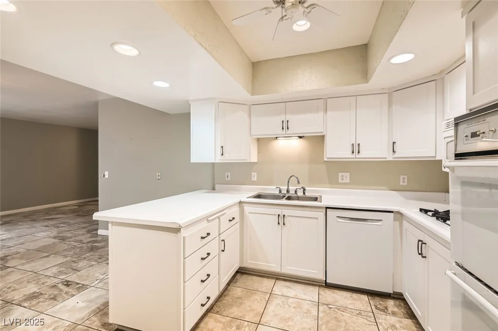 3624 Townsend, Las Vegas, NV 89121