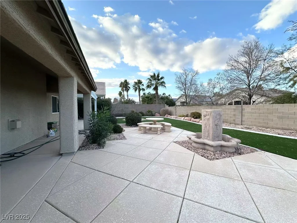 8108 Marin Pointe, Las Vegas, NV 89131