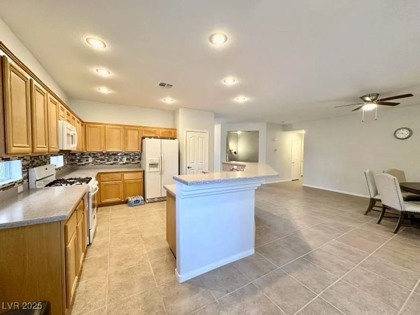 8108 Marin Pointe, Las Vegas, NV 89131