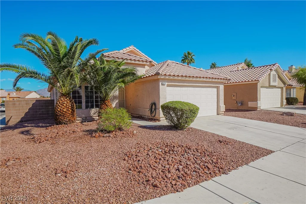 5012 Camino Del Rancho, Las Vegas, NV 89130