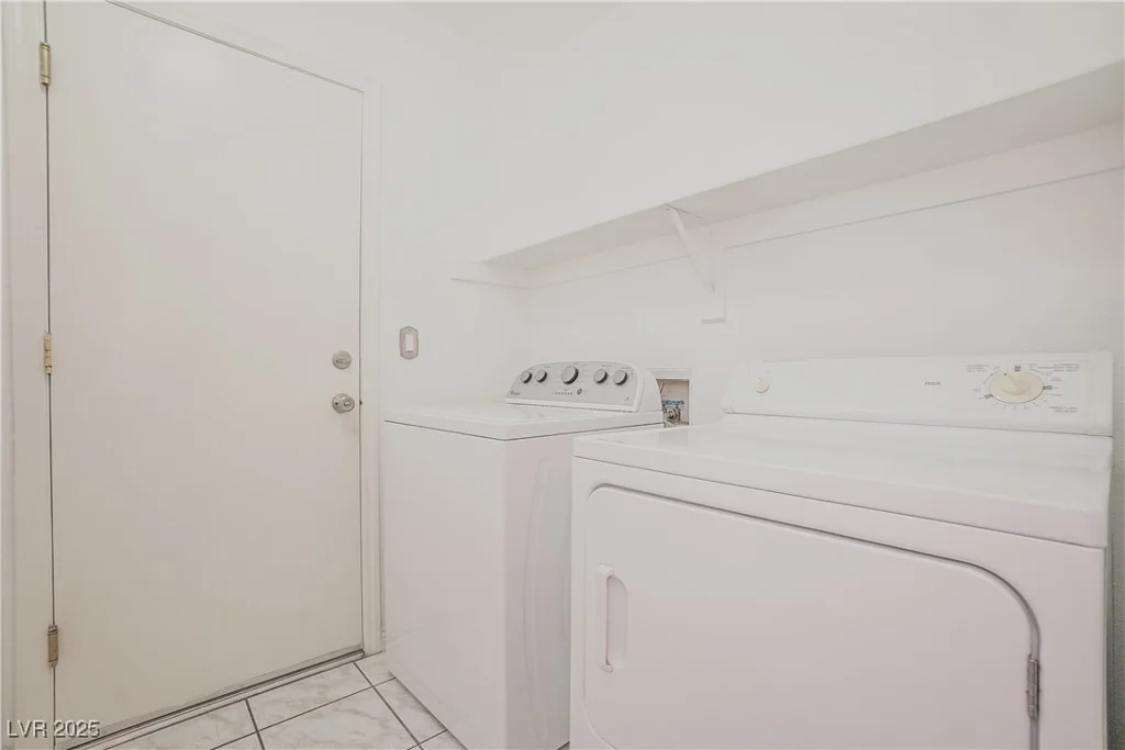 5012 Camino Del Rancho, Las Vegas, NV 89130