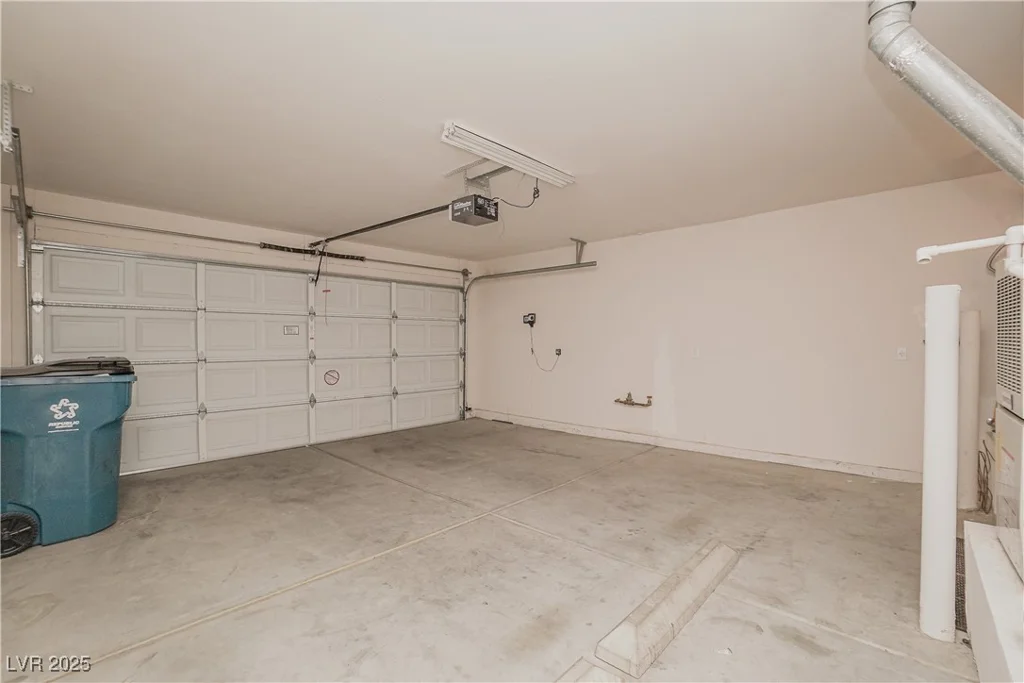 5012 Camino Del Rancho, Las Vegas, NV 89130