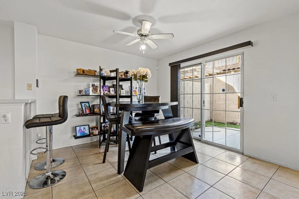 7729 Almeria, Las Vegas, NV 89128