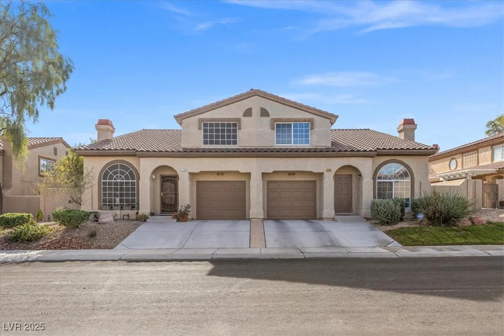 7729 Almeria, Las Vegas, NV 89128