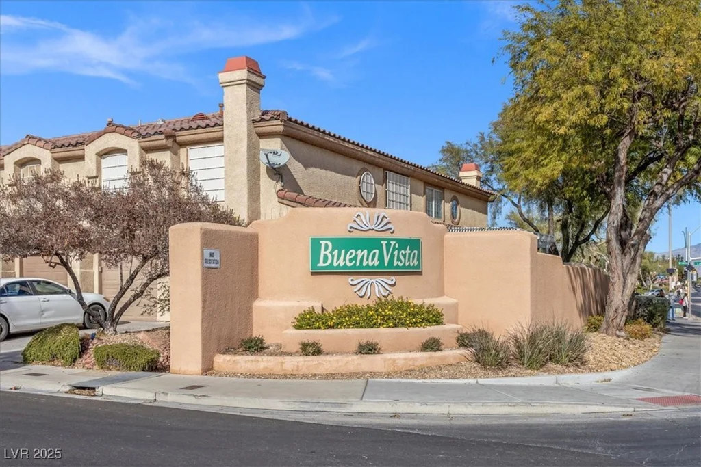 7729 Almeria, Las Vegas, NV 89128