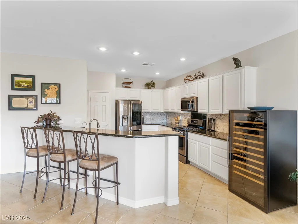 2179 Burtonsville, Henderson, NV 89044
