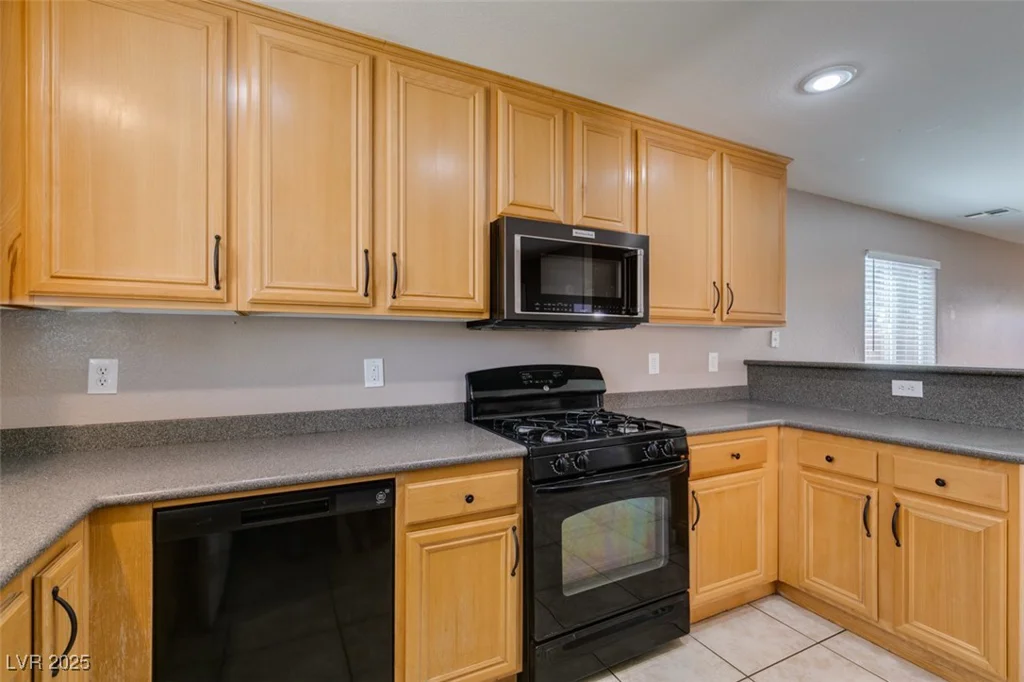 3396 Villa Fiori, Las Vegas, NV 89141