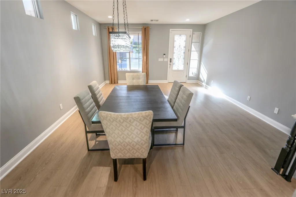 5464 Tartan Hill, Las Vegas, NV 89141