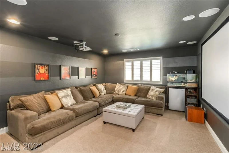5464 Tartan Hill, Las Vegas, NV 89141