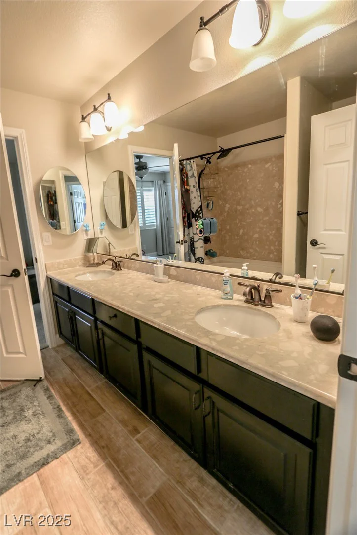 5464 Tartan Hill, Las Vegas, NV 89141