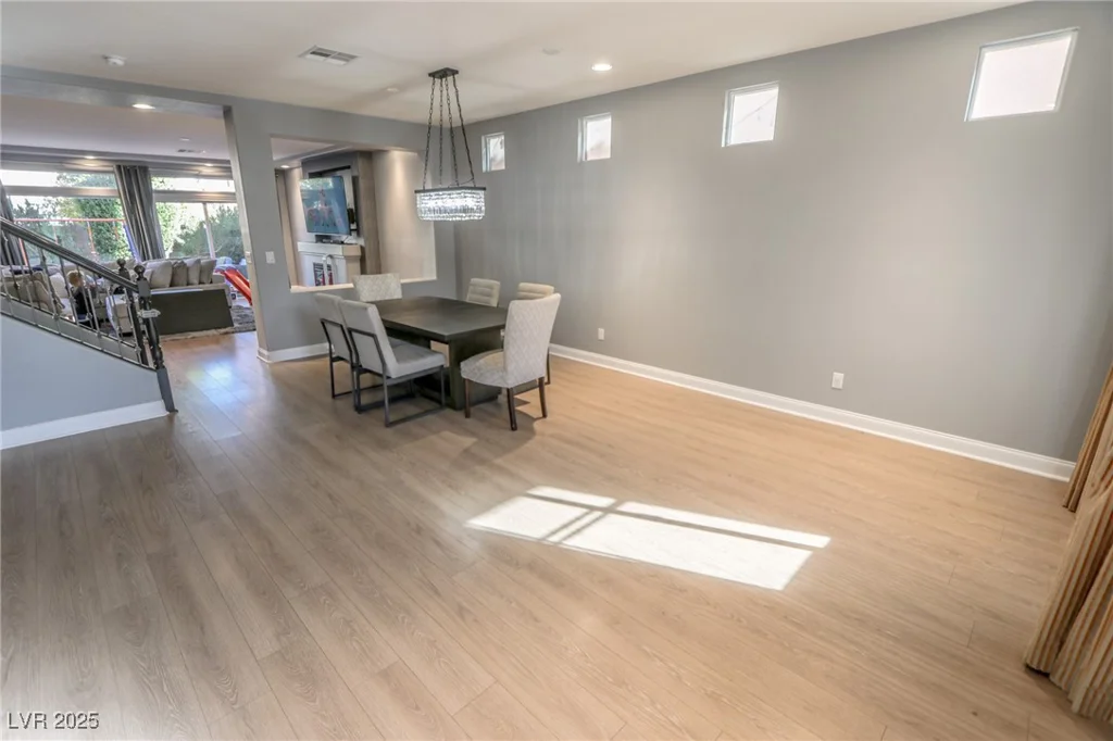 5464 Tartan Hill, Las Vegas, NV 89141