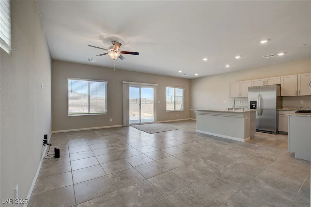 5341 Appledale, Las Vegas, NV 89166