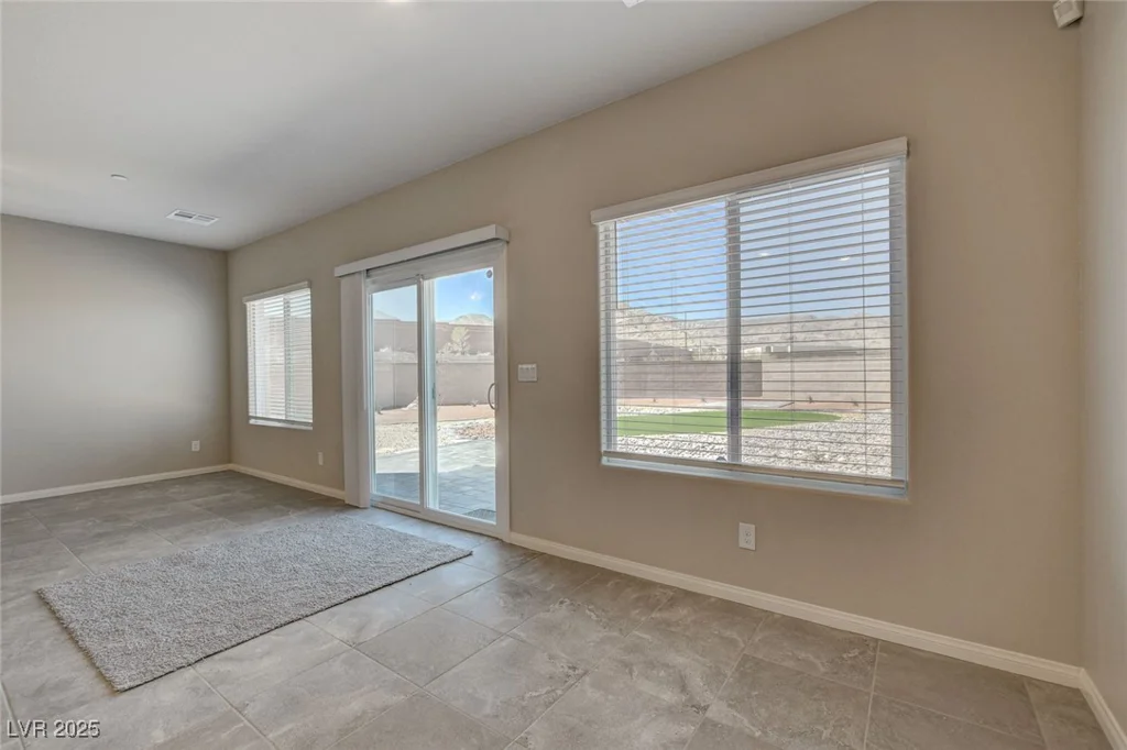 5341 Appledale, Las Vegas, NV 89166