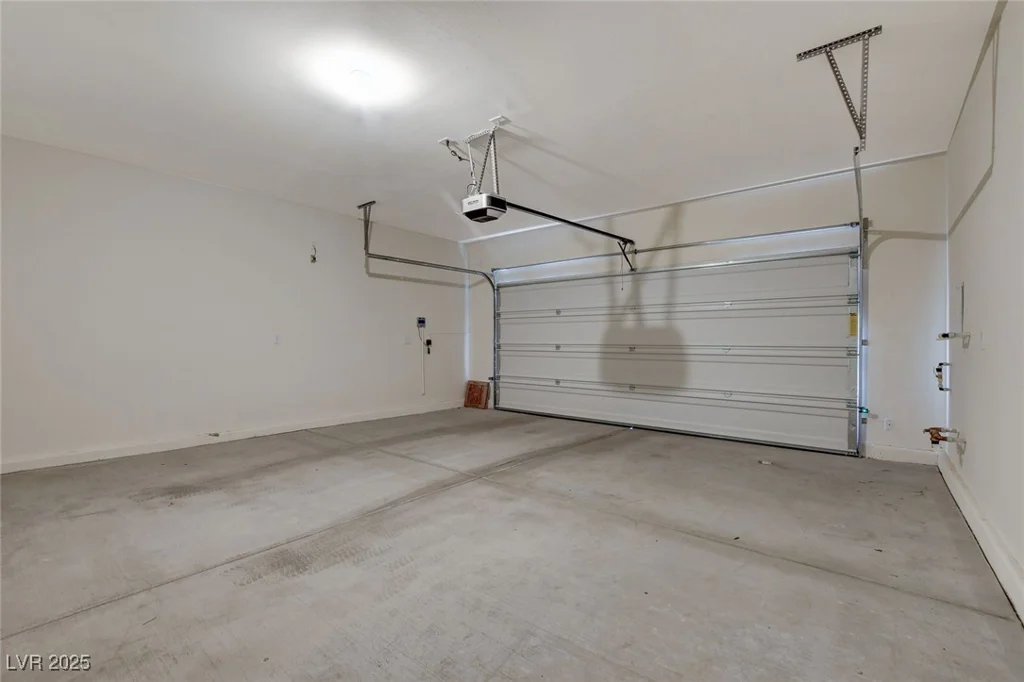 5341 Appledale, Las Vegas, NV 89166