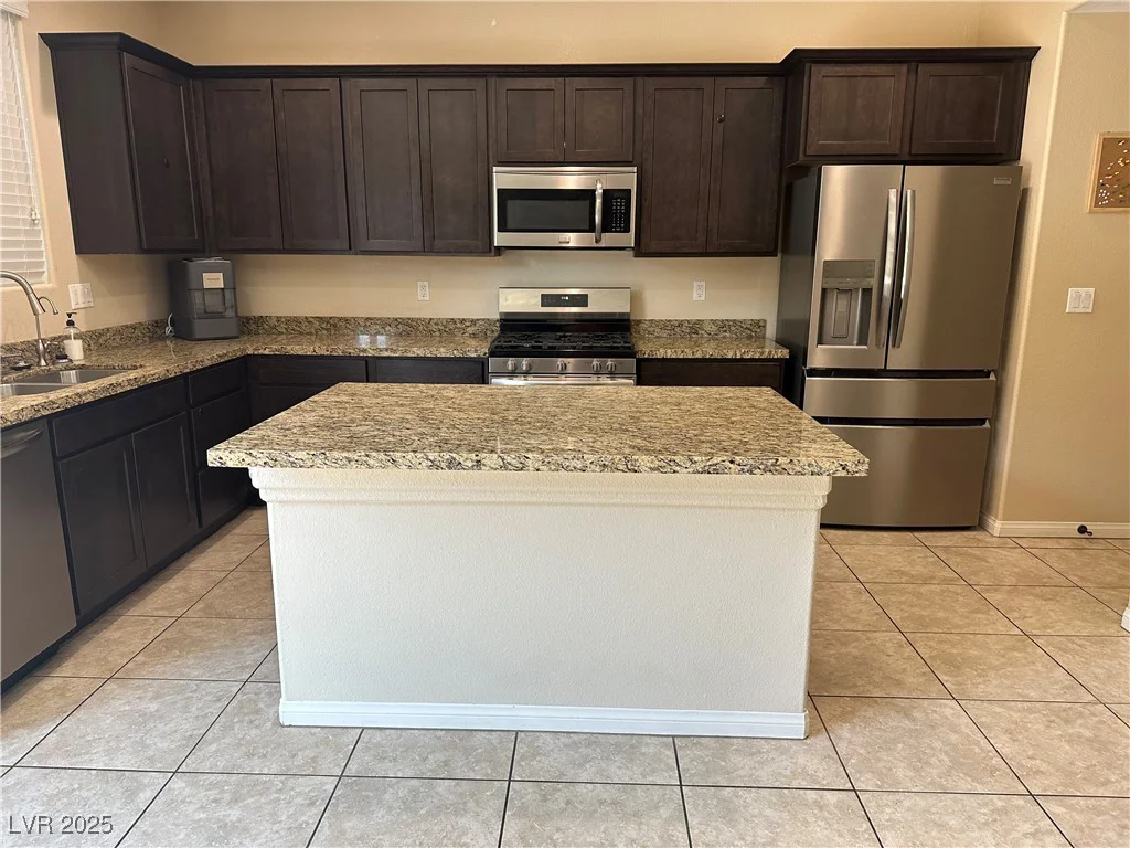 181 Elexese, Las Vegas, NV 89183