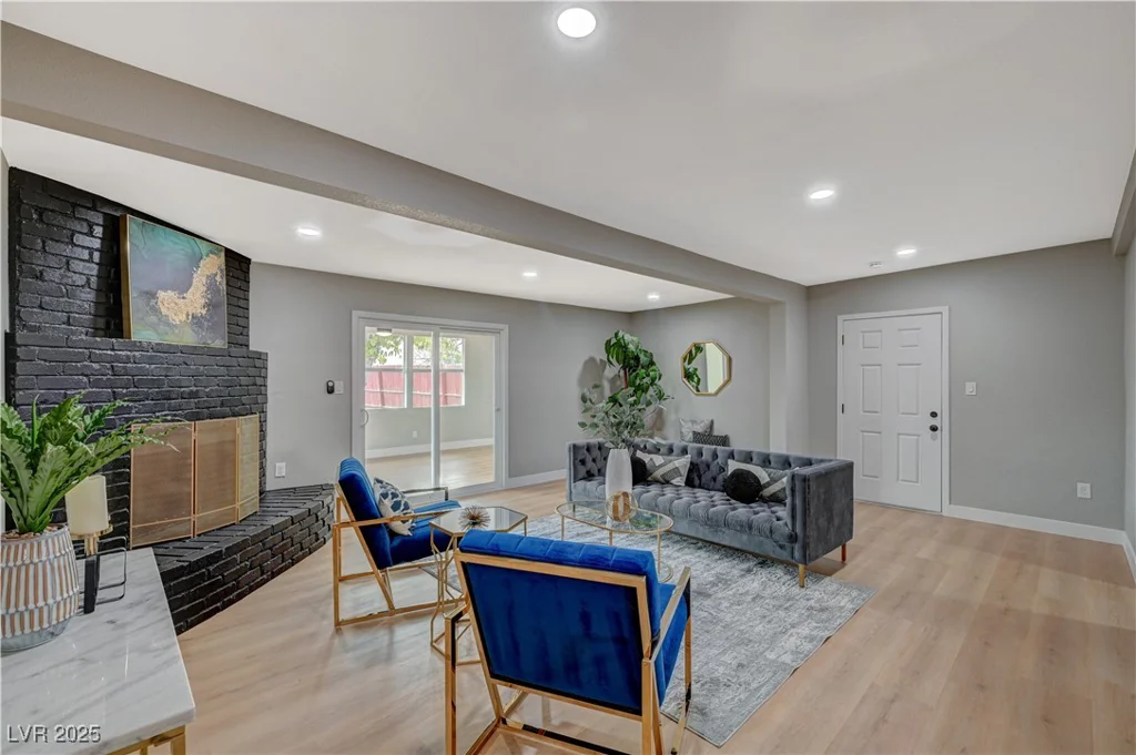 1729 Willowbrook, Las Vegas, NV 89106