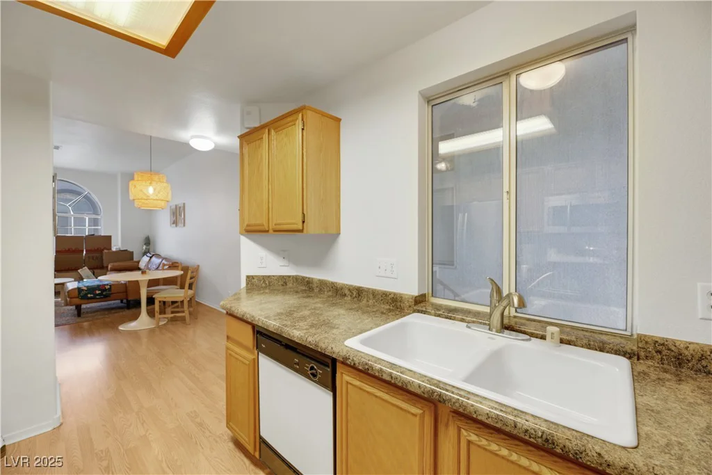 3125 Buffalo, Las Vegas, NV 89128