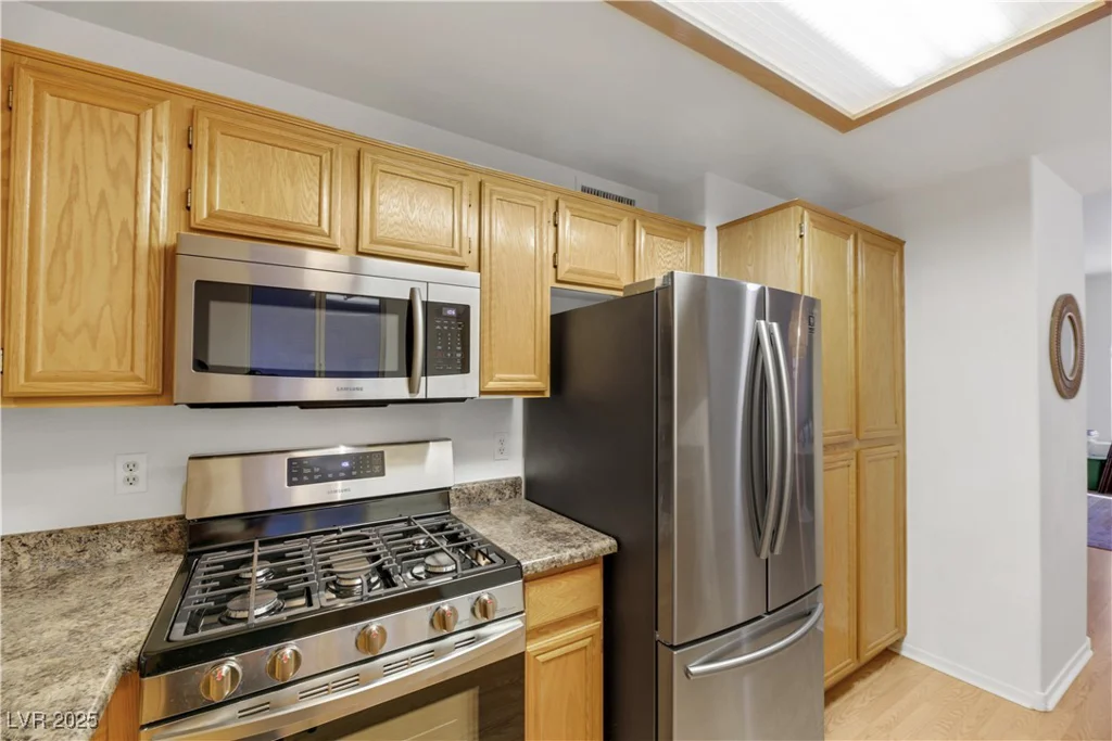 3125 Buffalo, Las Vegas, NV 89128