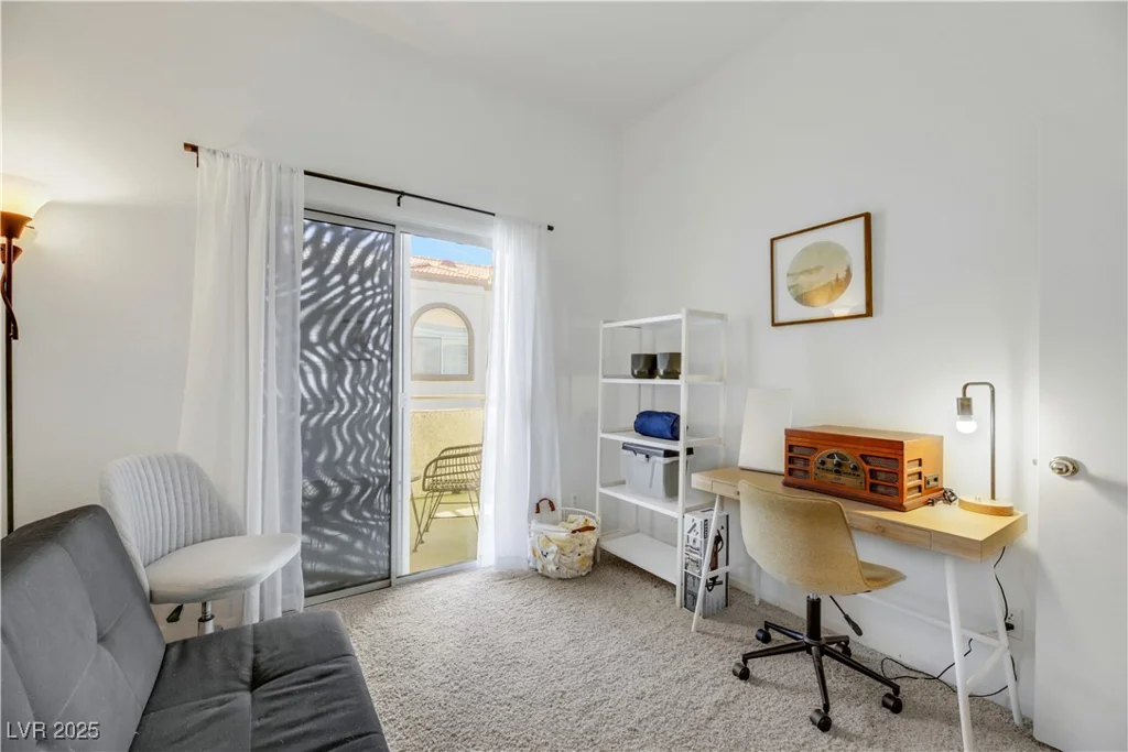 3125 Buffalo, Las Vegas, NV 89128