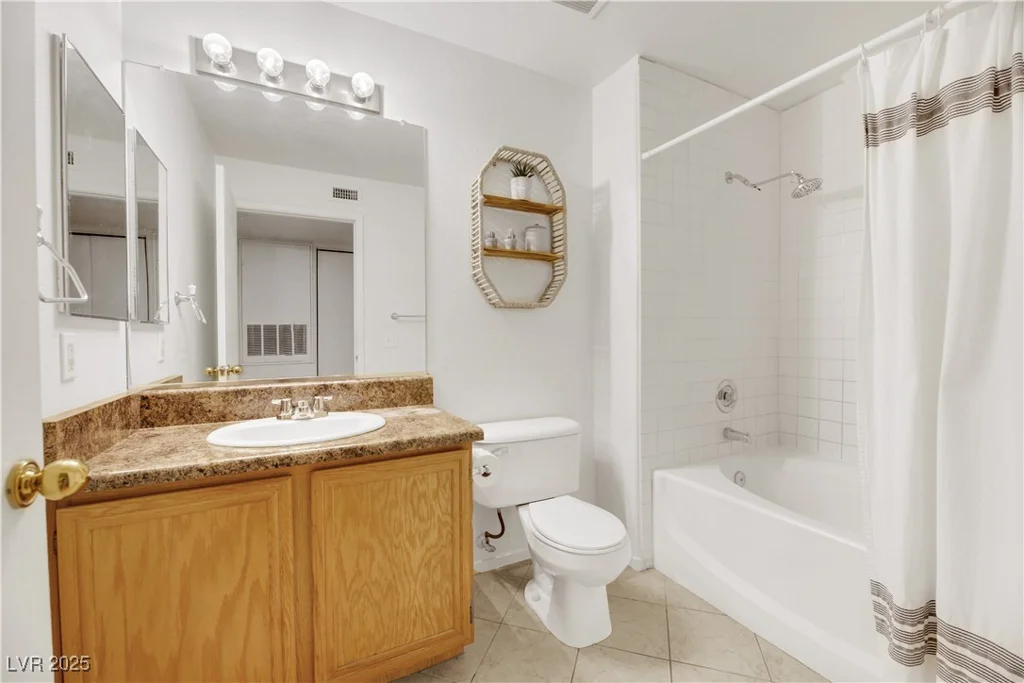 3125 Buffalo, Las Vegas, NV 89128