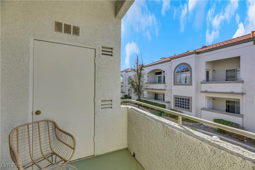 3125 Buffalo, Las Vegas, NV 89128