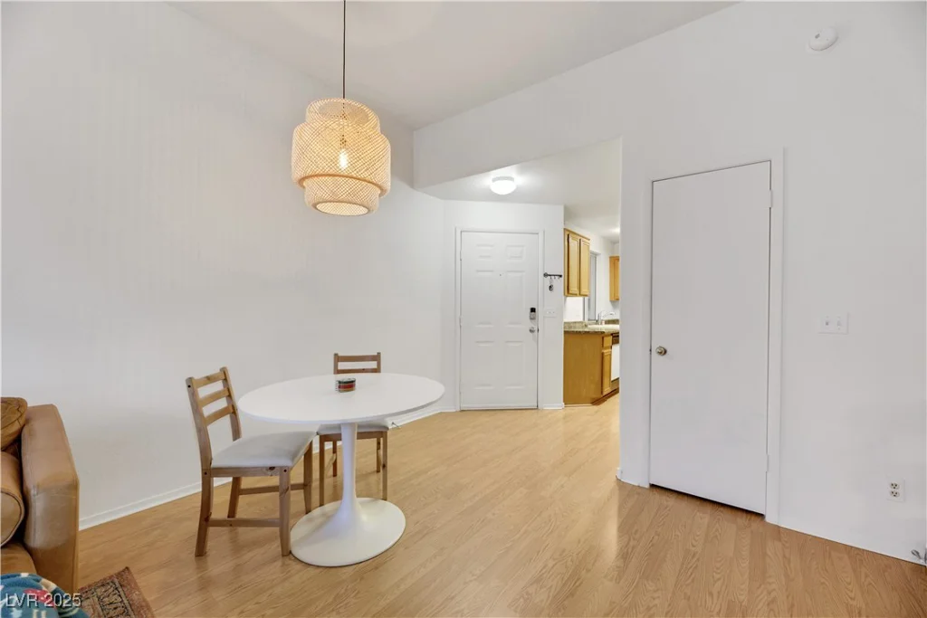 3125 Buffalo, Las Vegas, NV 89128