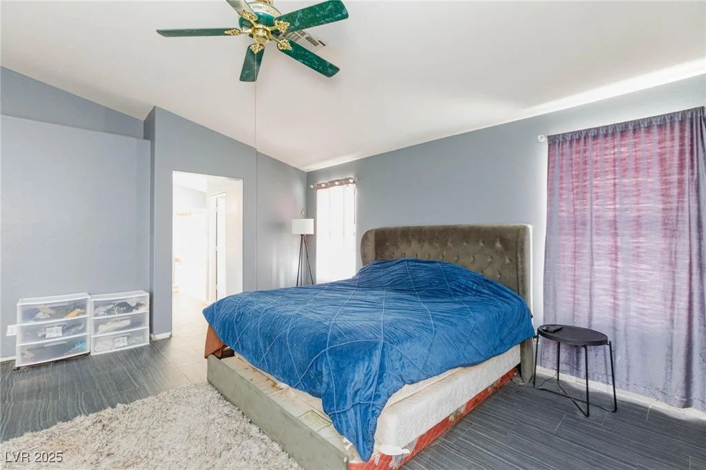 207 Charter Oak, Henderson, NV 89074