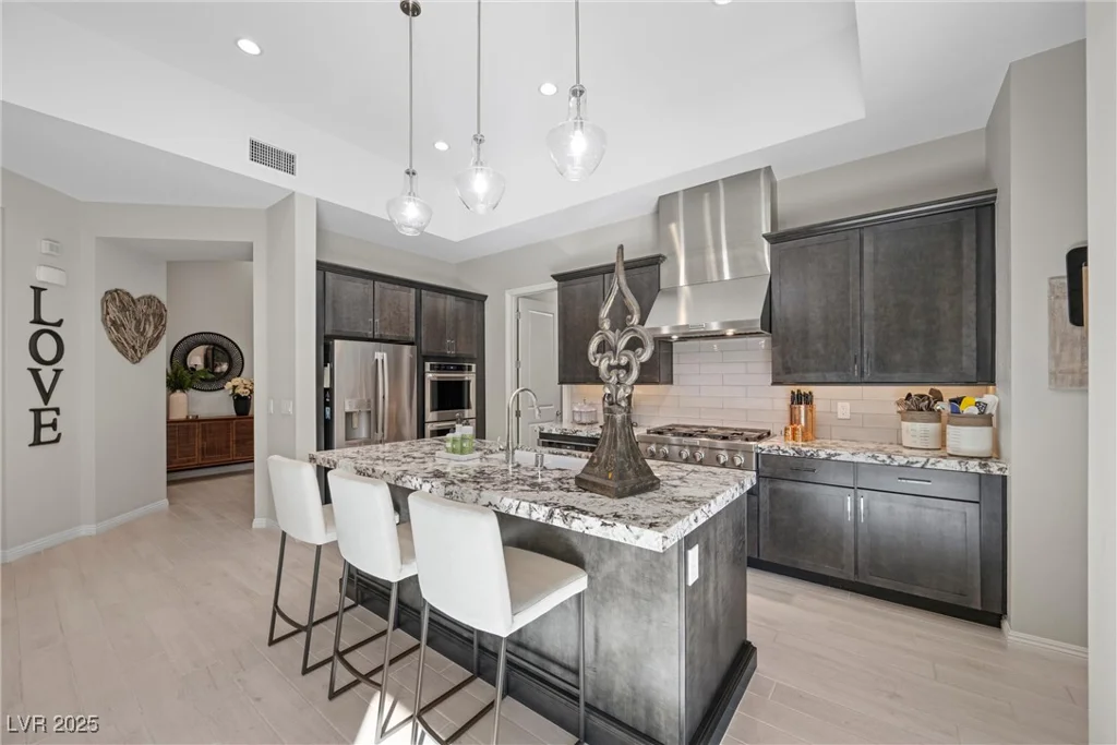 6833 Desert Crimson, Las Vegas, NV 89148