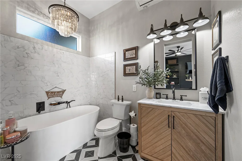 6833 Desert Crimson, Las Vegas, NV 89148
