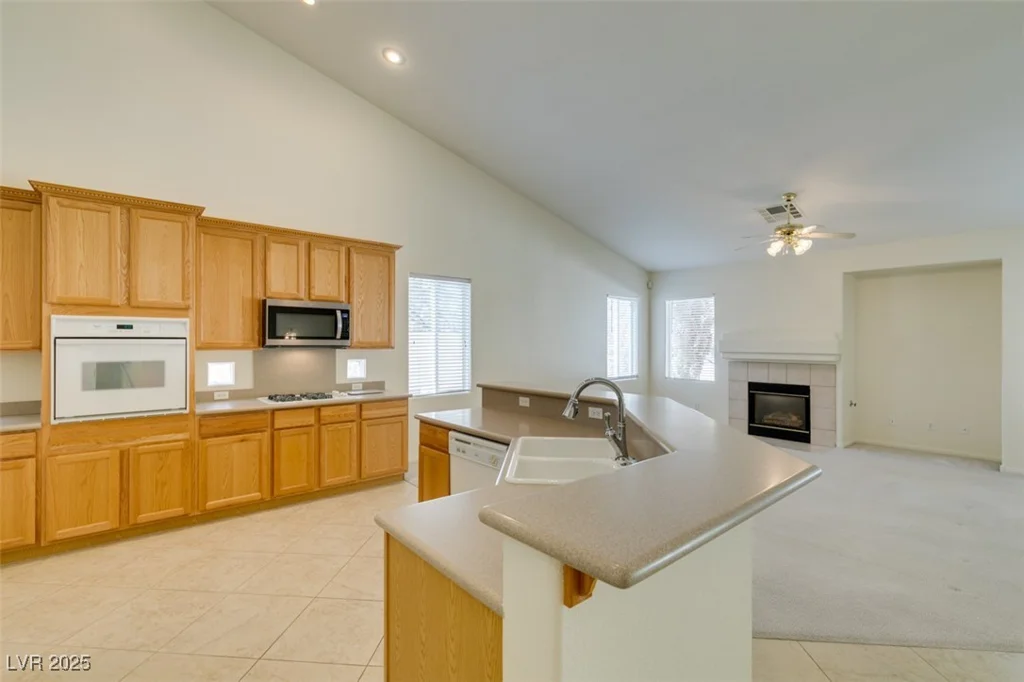 2228 Summerwind, Henderson, NV 89052
