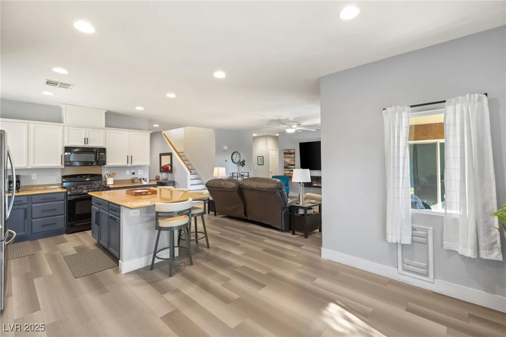 10509 INGELOW, Las Vegas, NV 89166