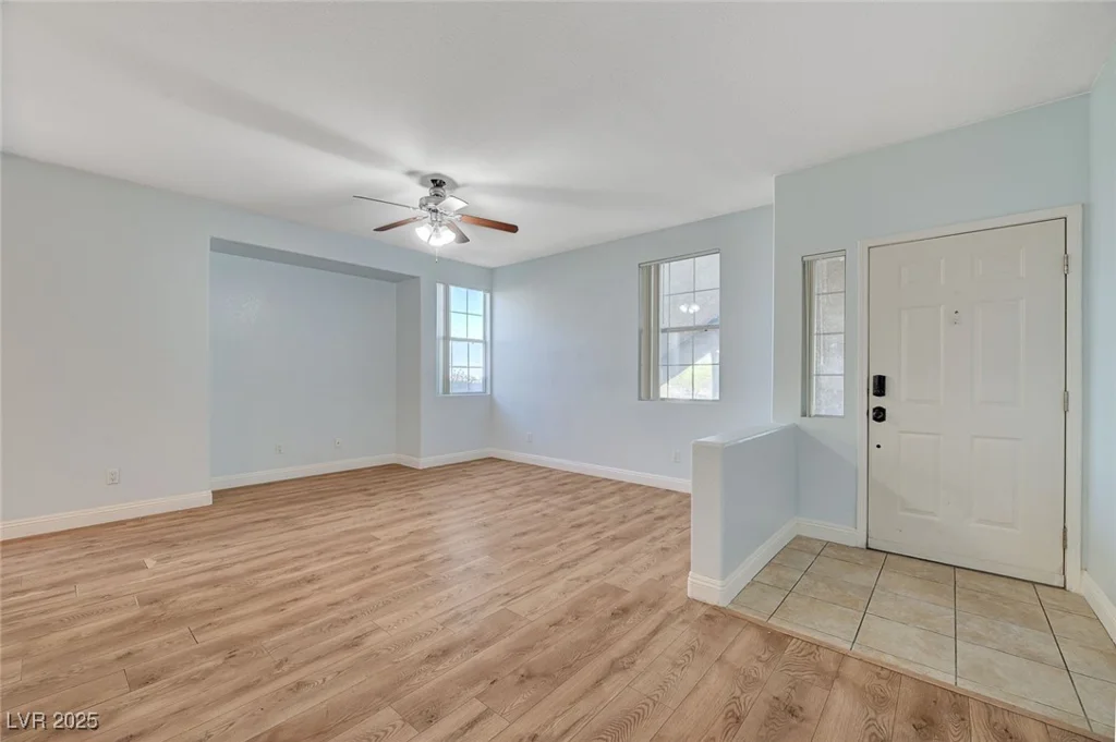 1701 King James, Las Vegas, NV 89144