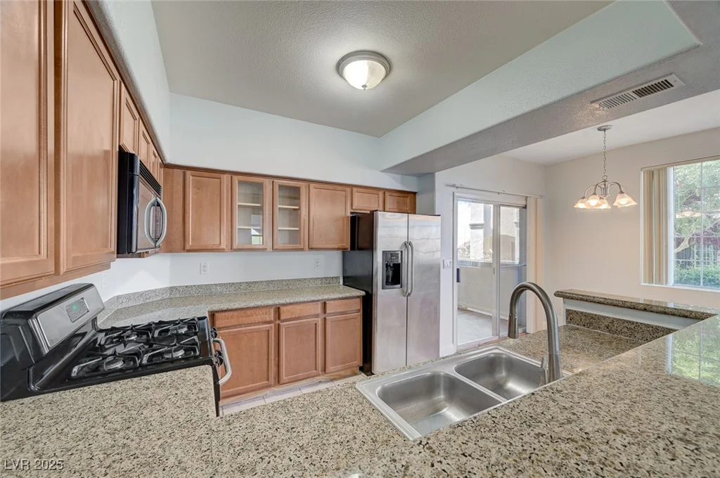 1701 King James, Las Vegas, NV 89144