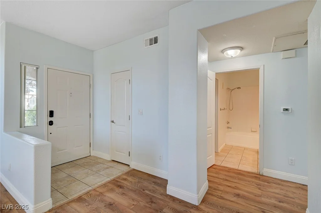1701 King James, Las Vegas, NV 89144