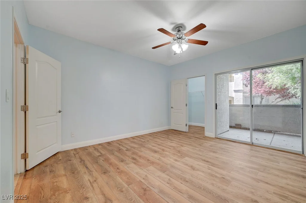 1701 King James, Las Vegas, NV 89144