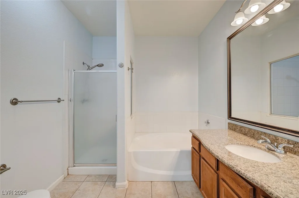 1701 King James, Las Vegas, NV 89144