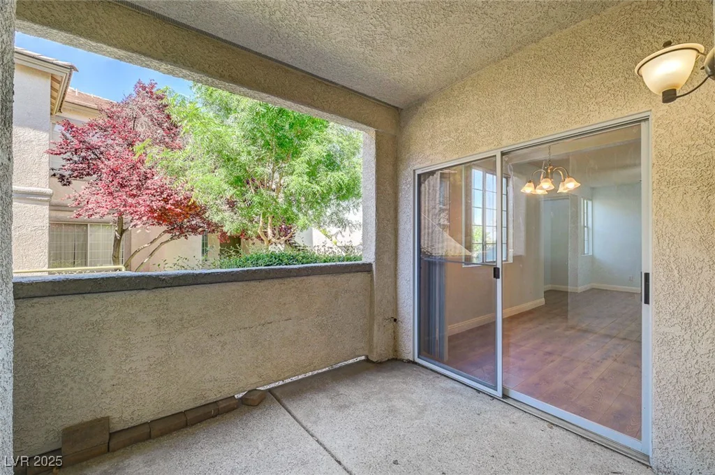 1701 King James, Las Vegas, NV 89144