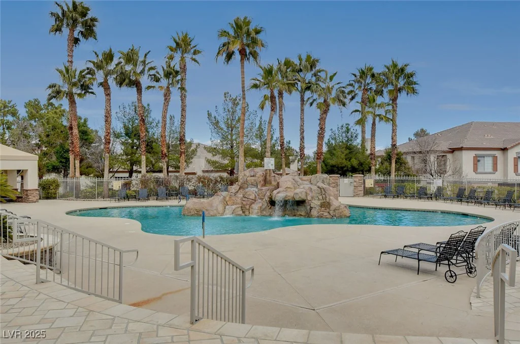 1701 King James, Las Vegas, NV 89144