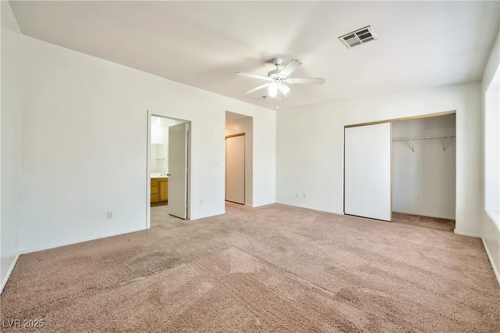 4059 Halfmoon Bay, Las Vegas, NV 89115