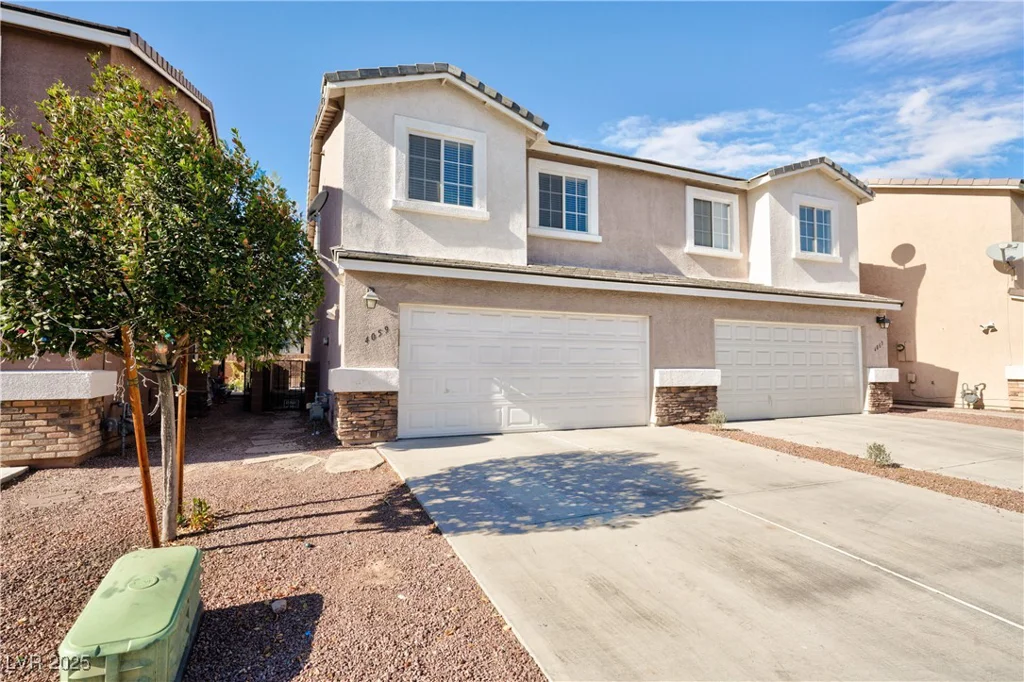 4059 Halfmoon Bay, Las Vegas, NV 89115