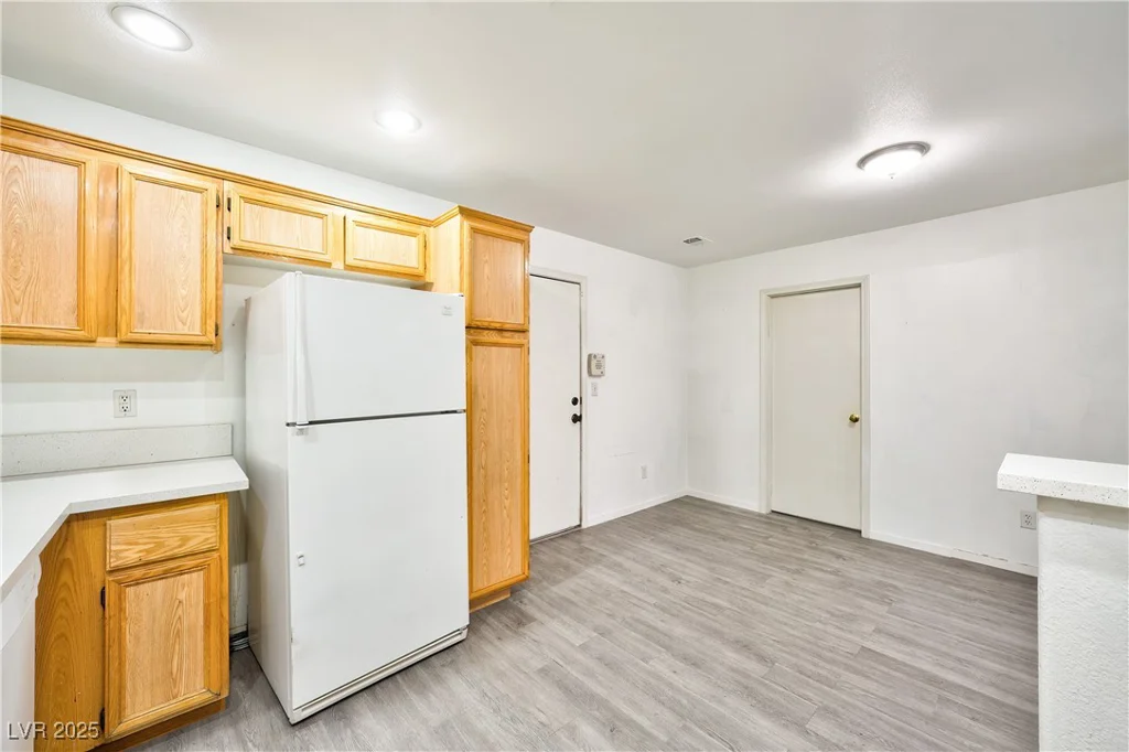 4059 Halfmoon Bay, Las Vegas, NV 89115