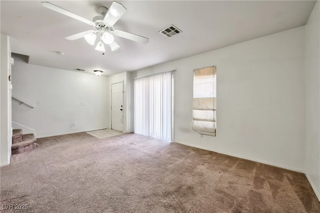 4059 Halfmoon Bay, Las Vegas, NV 89115